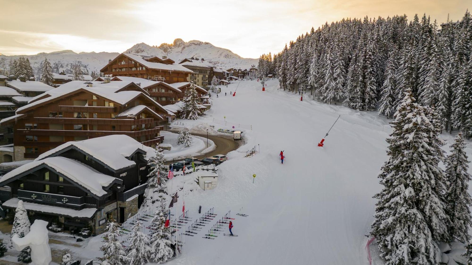 Le Lana Hotel Courchevel Exterior photo